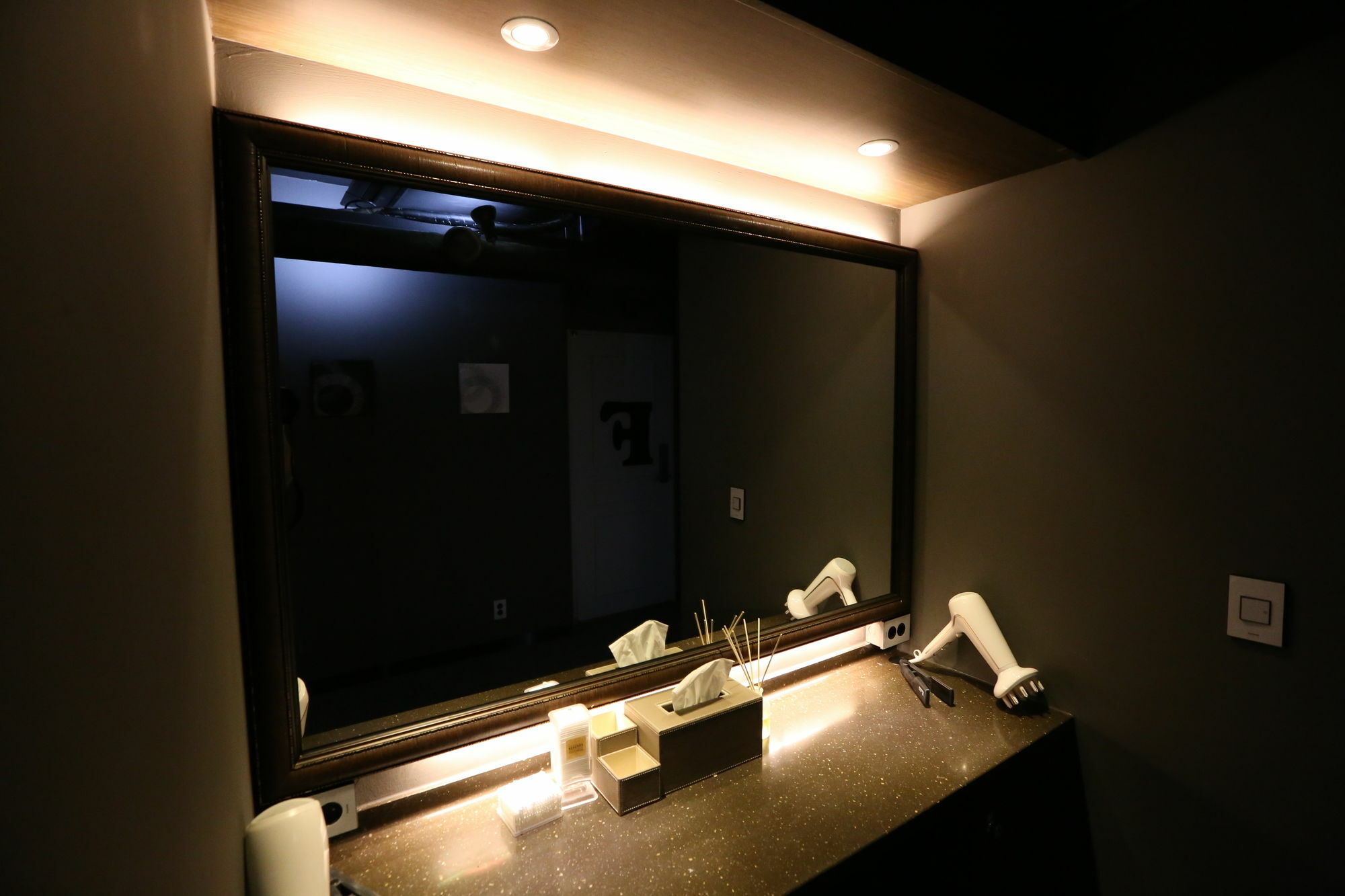 Philstay Myeongdong Boutique Female Сеул Экстерьер фото